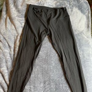 Lululemon buttery soft leggings size 16